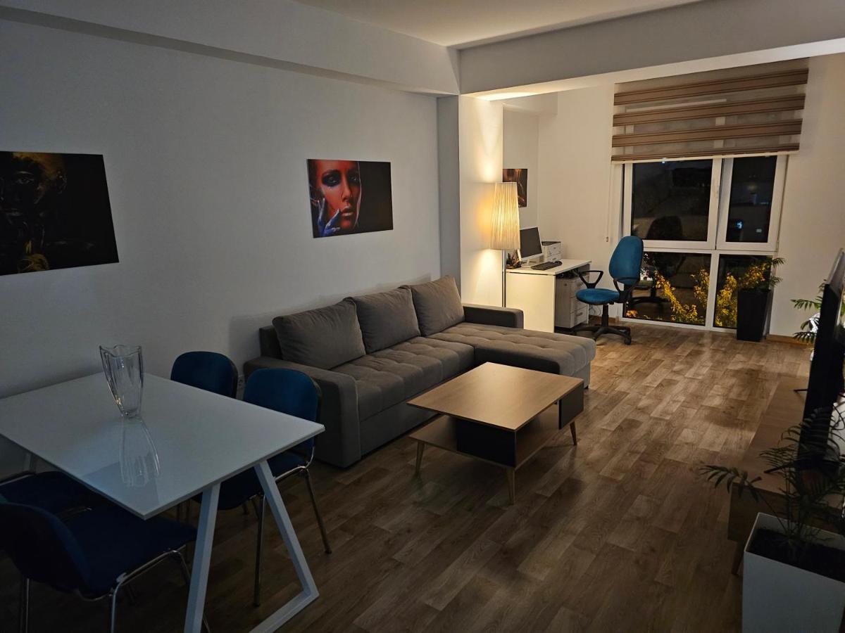 Eva'S Premium Apartments Skopje Esterno foto
