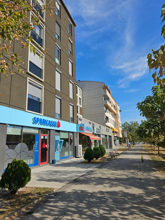 Eva'S Premium Apartments Skopje Esterno foto