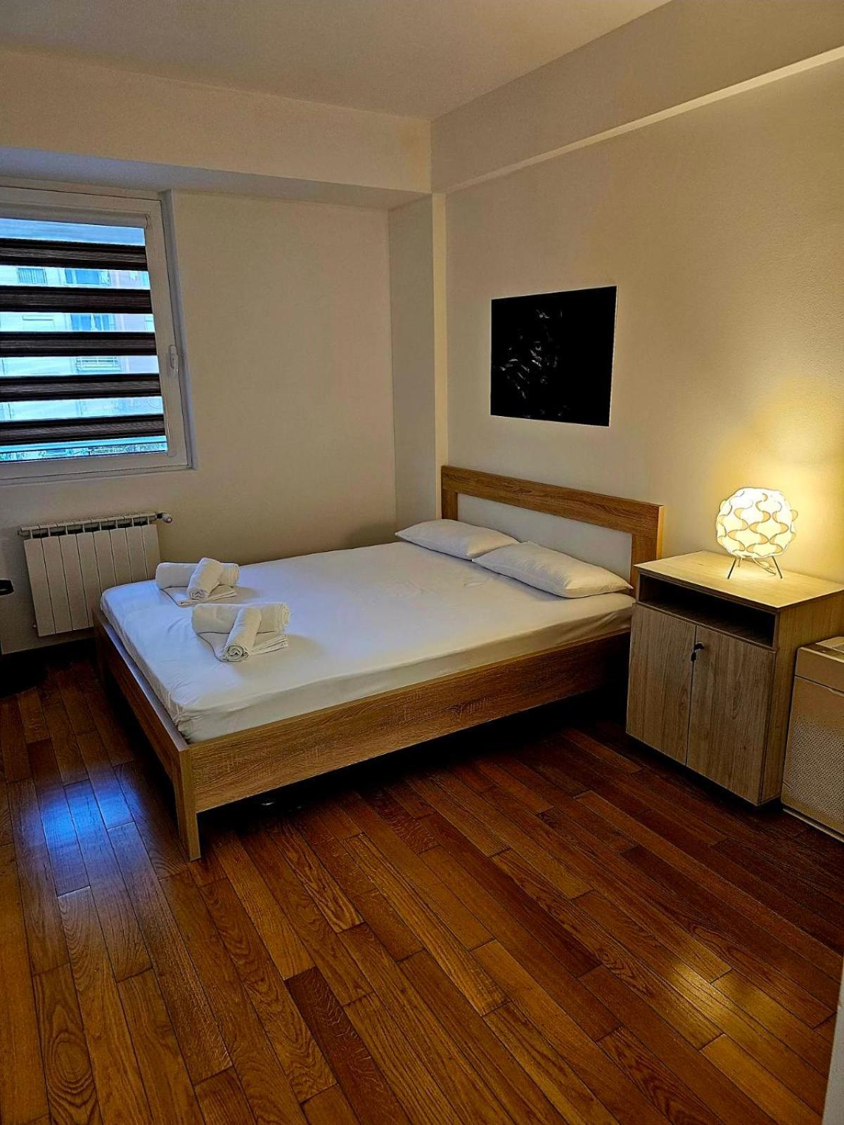 Eva'S Premium Apartments Skopje Esterno foto